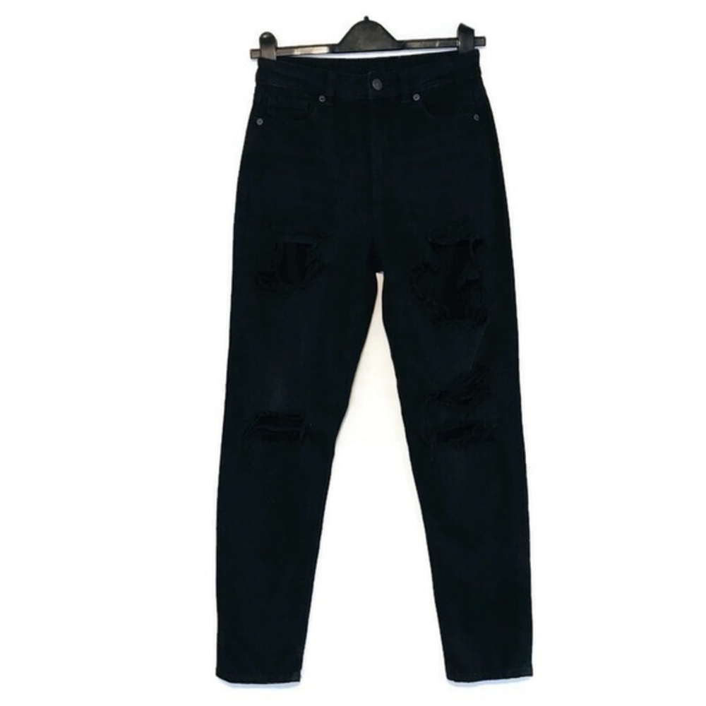 American Eagle Black Mom Destructed Jeans High Rise Relaxed Fit Women’s size 0